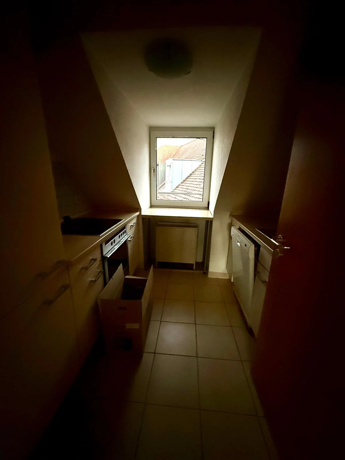 Küche im Dachgeschoss vor dem Umbau